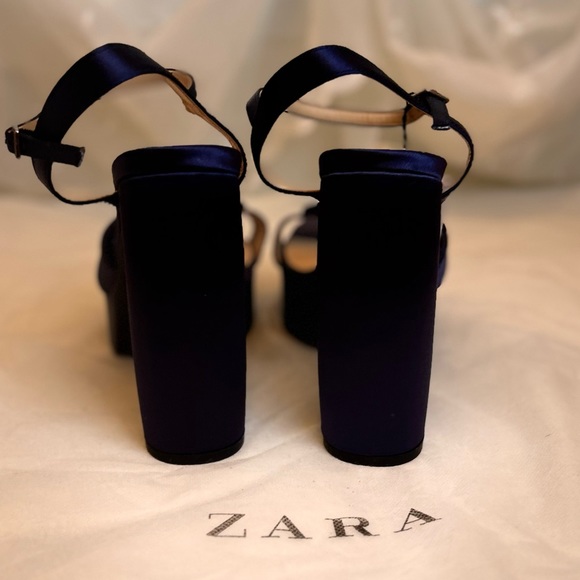 ZARA SATIN EFFECT CHUNKY
PLATFORM SANDALS - Picture 14 of 16